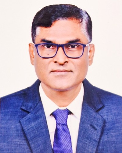 বাংলাদেশ ব্যাংকের দুই কর্মকর্তার ২৮ ক্রেডিট কার্ড, ঘুষ লেনদেনের অভিযোগ